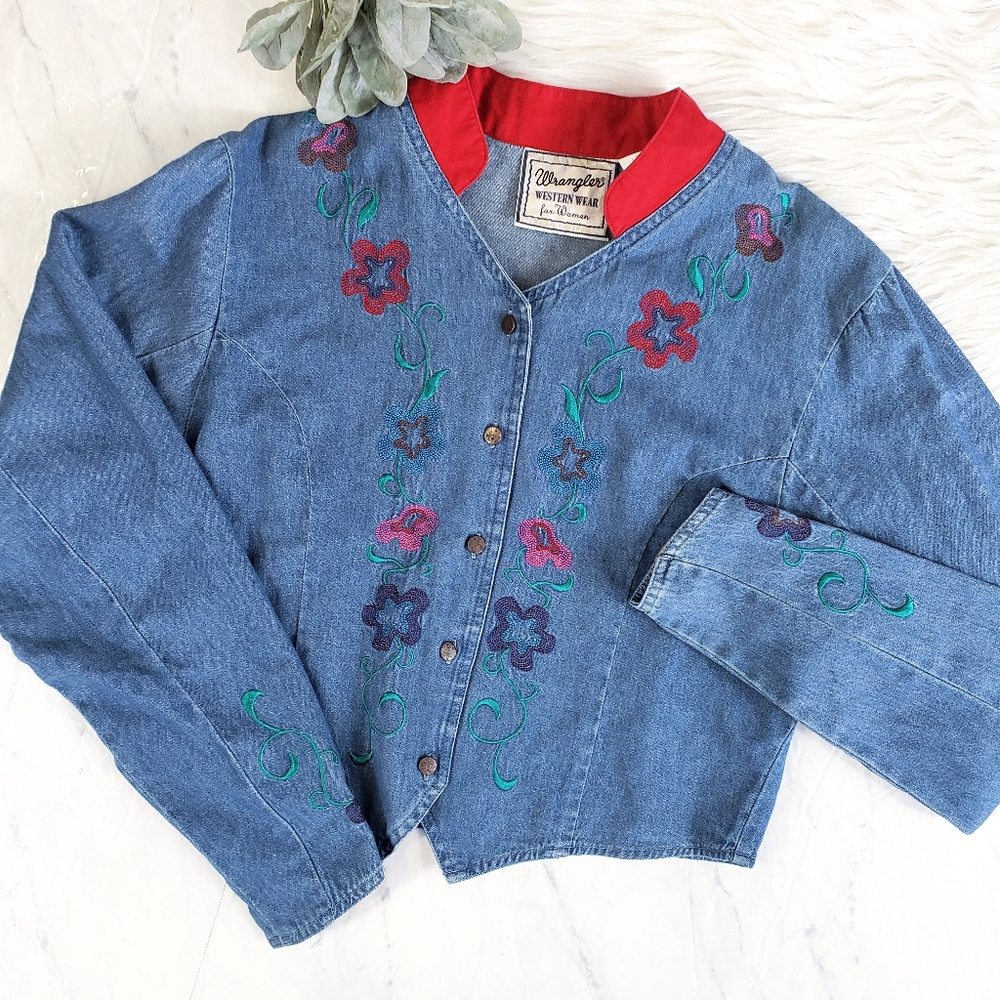 Vintage Wrangler Floral Embroidered Cropped Jacket
